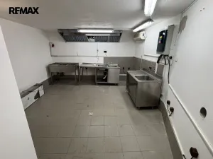 Pronájem obchodního prostoru, Třebíč - Nové Dvory, Kpt. Jaroše, 62 m2