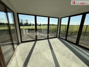 Prodej rodinného domu, Svárov, Pod Větrolamem, 155 m2