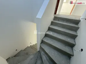 Prodej rodinného domu, Svárov, Pod Větrolamem, 155 m2