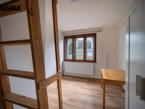 Pronájem rodinného domu, Praha - Hloubětín, Poděbradská, 188 m2