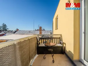 Pronájem bytu 2+kk, Benešov, Husovo náměstí, 78 m2