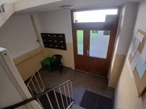 Prodej bytu 2+1, Cheb, 17. listopadu, 62 m2