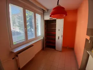 Prodej bytu 2+1, Cheb, 17. listopadu, 62 m2