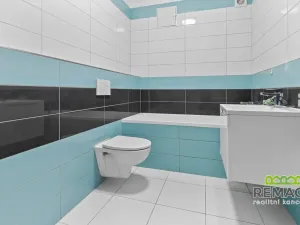 Pronájem bytu 2+kk, Staré Město, Tönisvorst, 50 m2