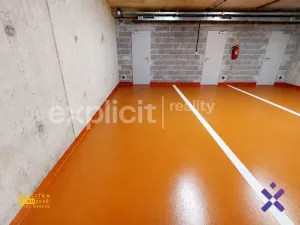 Pronájem garáže, Zlín, Nad Stráněmi, 18 m2