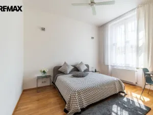 Pronájem bytu 2+kk, Praha - Staré Město, Haštalská, 63 m2