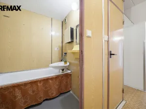 Prodej bytu 3+1, Kynšperk nad Ohří, U Pivovaru, 77 m2