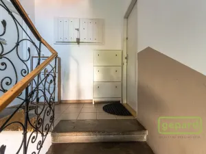 Prodej bytu 2+1, Praha, Na Vackově, 68 m2