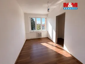 Pronájem bytu 3+1, Klášterec nad Ohří - Miřetice u Klášterce nad Ohří, Václava Řezáče, 69 m2