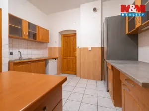Prodej bytu 4+1, Nový Bor - Arnultovice, 97 m2