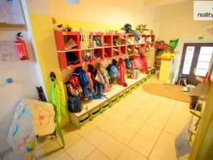 Pronájem komerční nemovitosti, Hradec Králové, Srdínkova, 205 m2