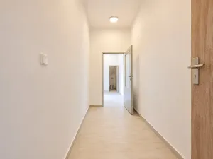 Pronájem bytu 1+kk, Česká Lípa, Mlýnská, 39 m2