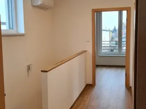 Pronájem rodinného domu, Úvaly, Skácelova, 152 m2
