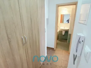 Pronájem bytu 2+kk, Praha - Letňany, Místecká, 45 m2