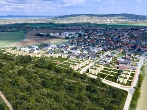 Prodej pozemku pro bydlení, Hrušovany u Brna, Pod Střediskem, 1230 m2