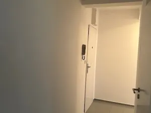 Pronájem bytu 1+1, Zlín, Hluboká, 44 m2