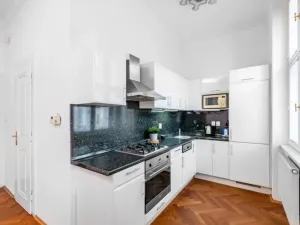 Prodej bytu 3+kk, Praha - Josefov, U starého hřbitova, 102 m2