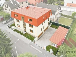 Pronájem garáže, Praha - Hloubětín, Pokorného, 11 m2