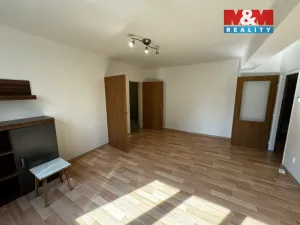 Pronájem bytu 3+1, Benešov, Bezručova, 58 m2