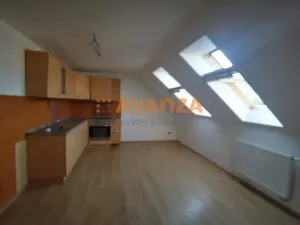 Pronájem bytu 1+kk, Děčín, 48 m2