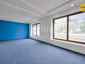 Pronájem obchodního prostoru, Zlín, třída Tomáše Bati, 69 m2