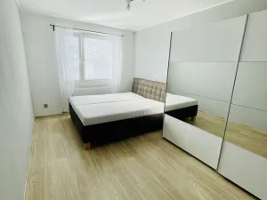 Pronájem bytu 3+1, Březník, 68 m2