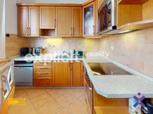 Pronájem bytu 2+1, Zlín, Větrná, 58 m2