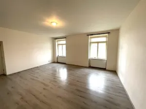 Pronájem bytu 2+kk, Plzeň - Malesice, Malesická náves, 56 m2