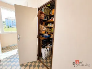 Prodej bytu 3+1, Holýšov, Pod Makovým vrchem, 50 m2