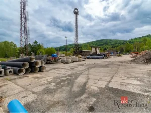 Prodej komerčního pozemku, Mníšek, Nádražní, 20448 m2