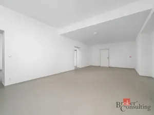 Prodej obchodního prostoru, Jablonec nad Nisou, Kokonínská, 118 m2