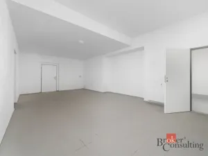 Prodej obchodního prostoru, Jablonec nad Nisou, Kokonínská, 118 m2