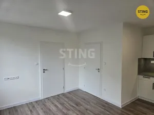 Pronájem bytu 2+kk, Ostrava - Moravská Ostrava, Šalamounská, 32 m2