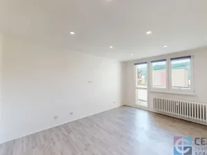 Pronájem bytu 2+1, Tanvald, Radniční, 52 m2