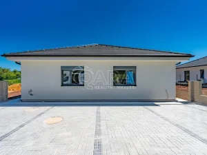 Prodej bytu 3+kk, Olešná, 68 m2