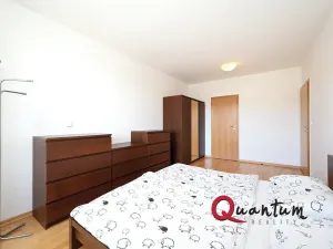 Pronájem bytu 2+kk, Praha - Smíchov, Ke Klimentce, 58 m2