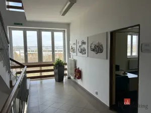 Pronájem kanceláře, České Budějovice - České Budějovice 4, Okružní, 126 m2