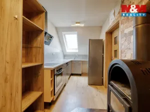 Prodej rodinného domu, Skalná, Slepá, 175 m2