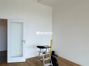 Pronájem bytu 2+kk, Praha - Žižkov, Malešická, 50 m2