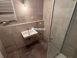 Pronájem bytu 2+kk, Praha - Žižkov, Malešická, 50 m2