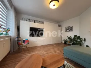 Prodej bytu 2+1, Otrokovice, Hložkova, 56 m2