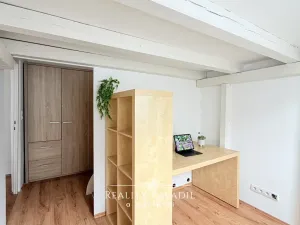 Prodej bytu 2+1, Pardubice, Teplého, 64 m2