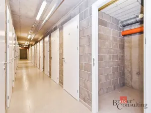 Pronájem bytu 2+kk, Praha - Dolní Chabry, Ústecká, 59 m2