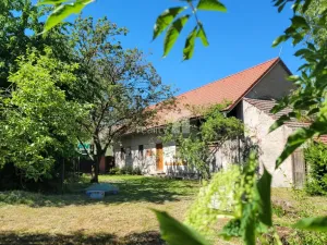 Prodej rodinného domu, Pečky - Velké Chvalovice, Pečecká, 75 m2