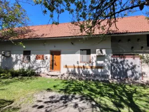 Prodej rodinného domu, Pečky - Velké Chvalovice, Pečecká, 75 m2