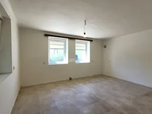 Prodej chalupy, Pečky - Velké Chvalovice, Pečecká, 75 m2