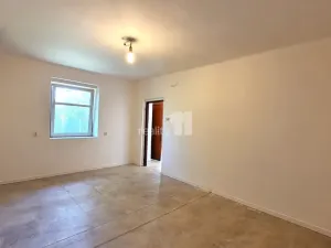 Prodej chalupy, Pečky - Velké Chvalovice, Pečecká, 75 m2
