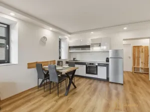 Prodej bytu 2+kk, Abertamy, Pražská, 46 m2