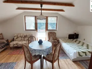 Prodej chalupy, Tři Sekery - Chodovská Huť, 160 m2
