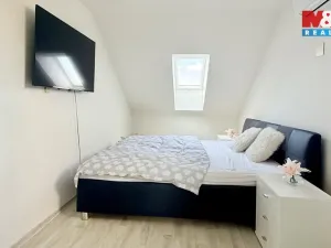 Prodej rodinného domu, Dolní Bojanovice, Zvolence, 380 m2